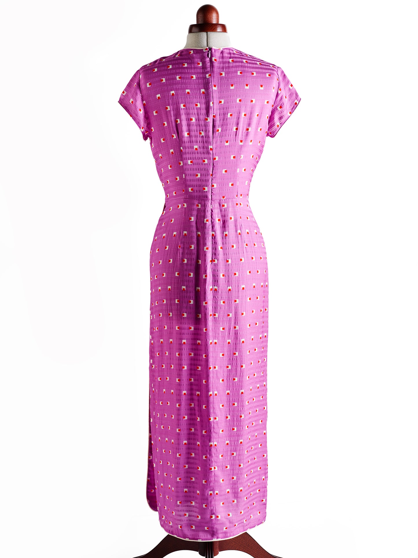 The Southampton Pink Dress, Amlul